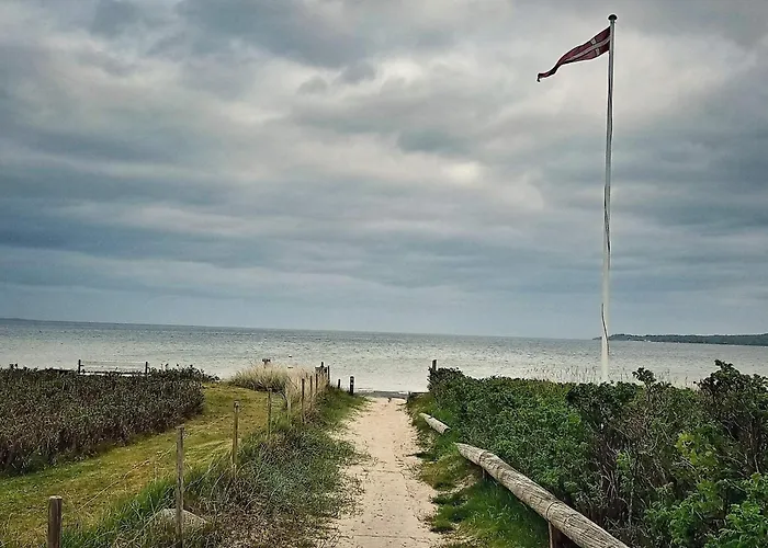 Дом отдыха Seaside Serenity At Hvidbjerg-by Traum