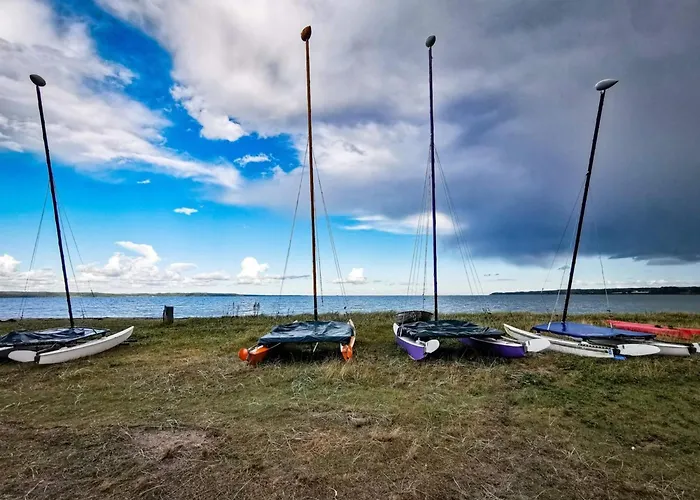Дом отдыха Seaside Serenity At Hvidbjerg-by Traum Бёркоп